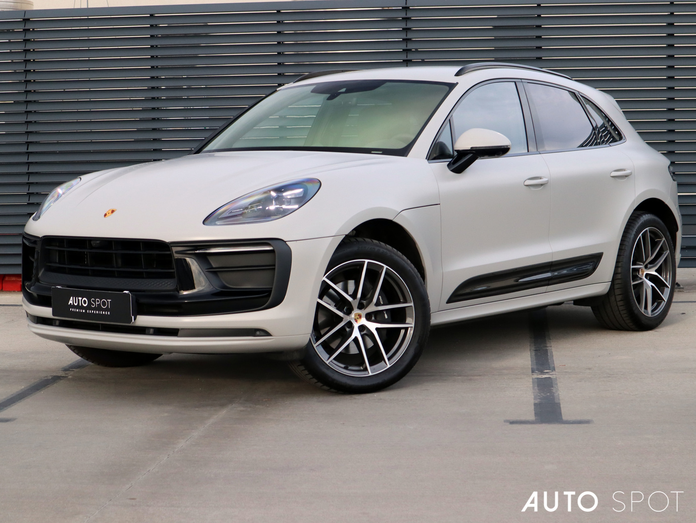 Porsche Macan T